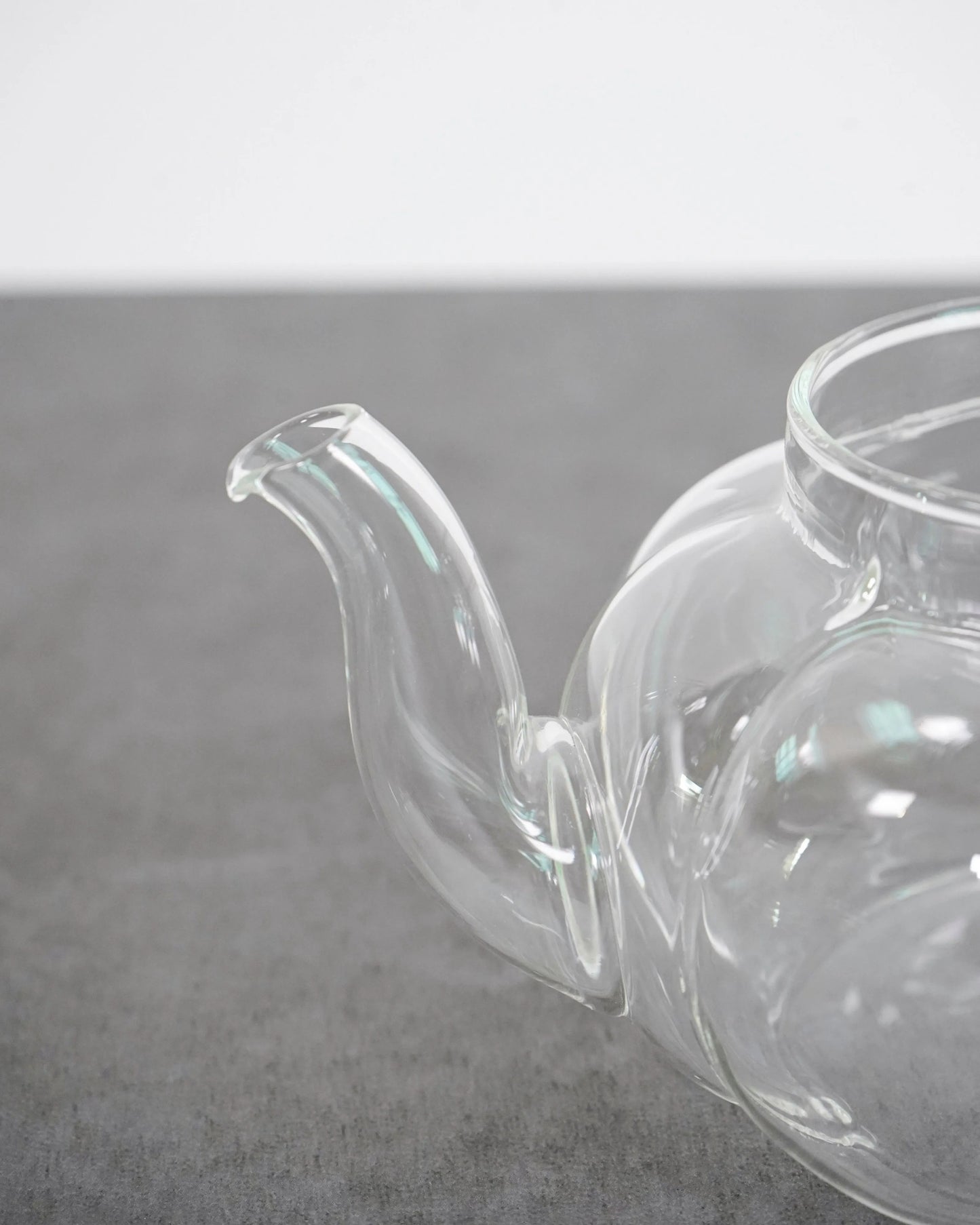 Drip free Spout